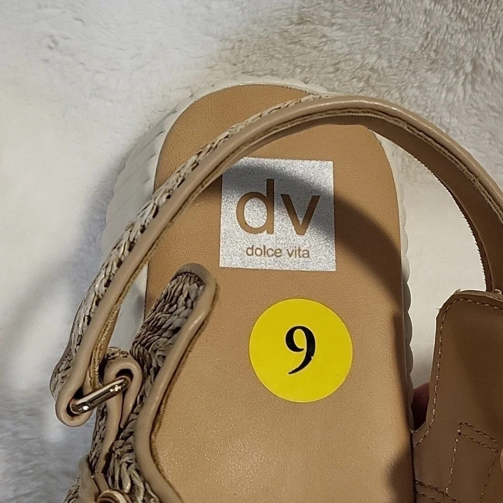 Dolce Vita Folley Tan Adjustable Strap Platform Sandal 2